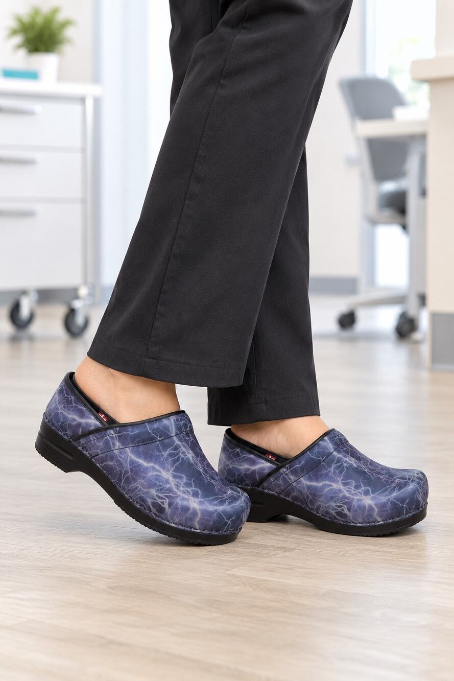 Sanita Smart Step Pro Clogs Blue Lightning Marbled Nurse Work Shoes US Size 9